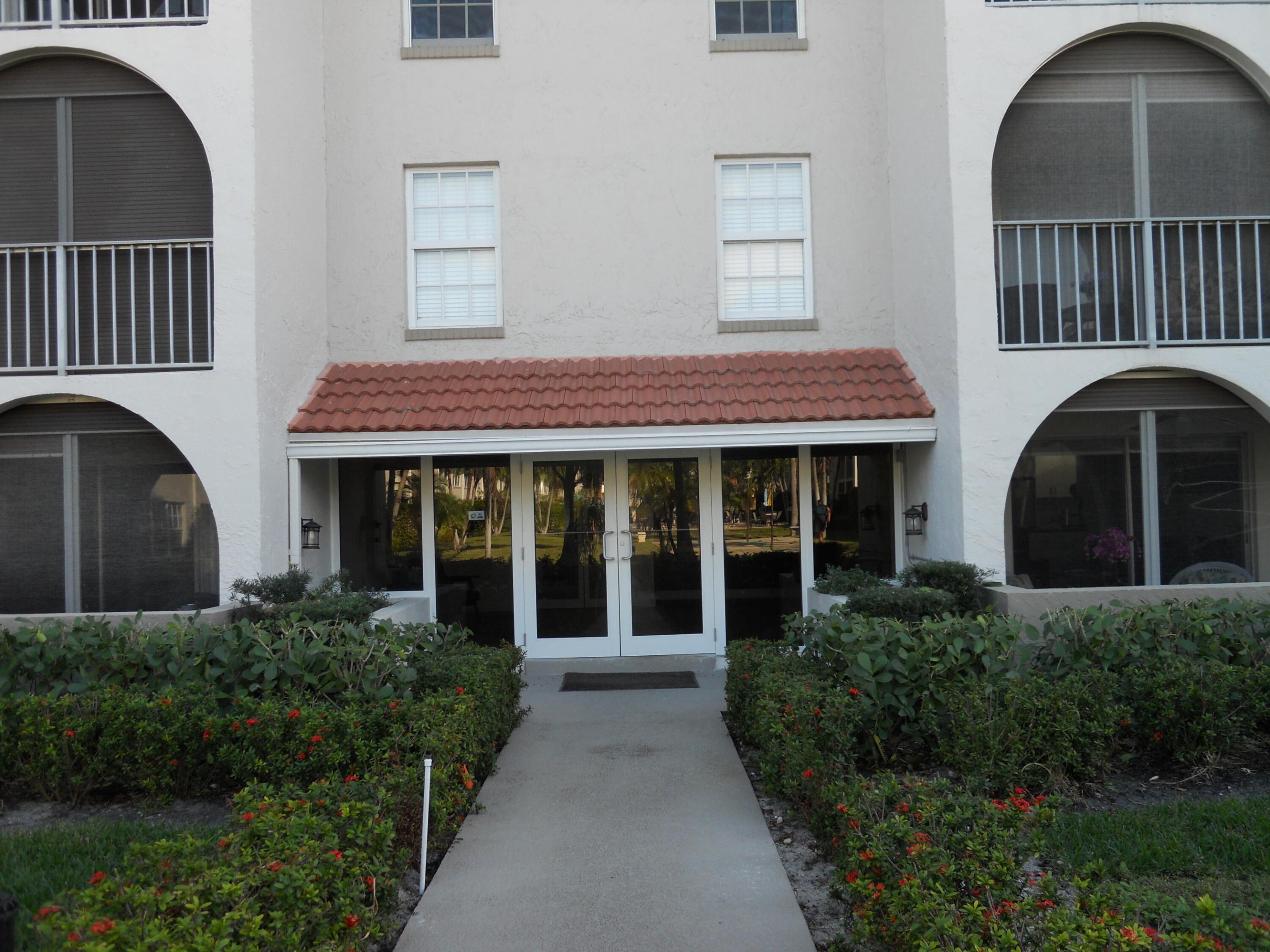 250 NE 20 Street 123s