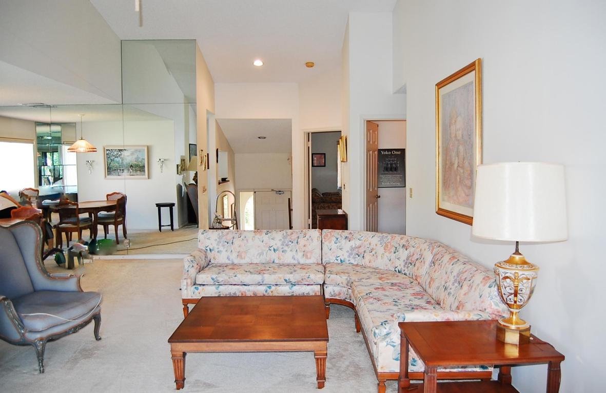 LEXINGTON GREEN CONDO - Residential