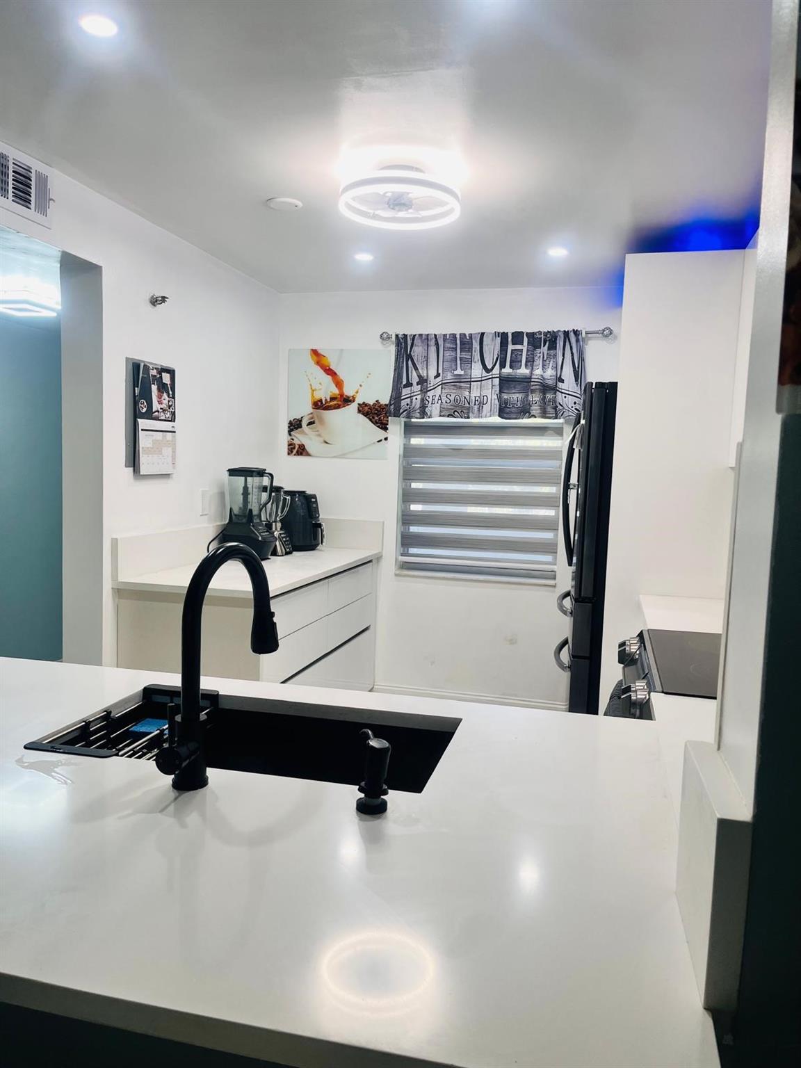 18TH HOLE AT INVERRARY - Residential