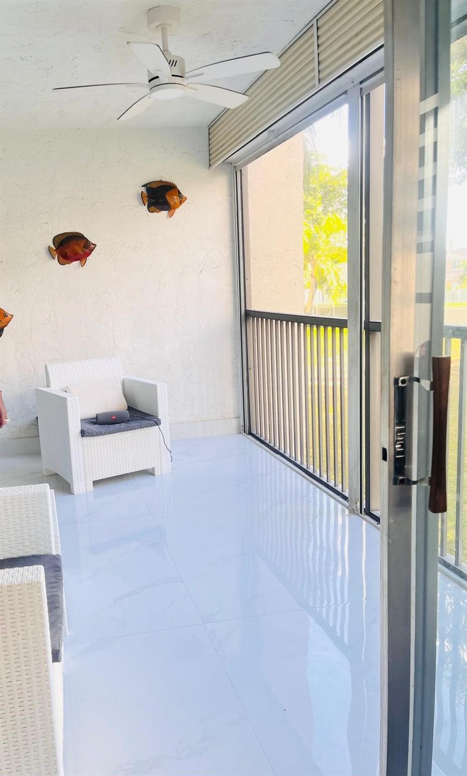 18TH HOLE AT INVERRARY - Residential