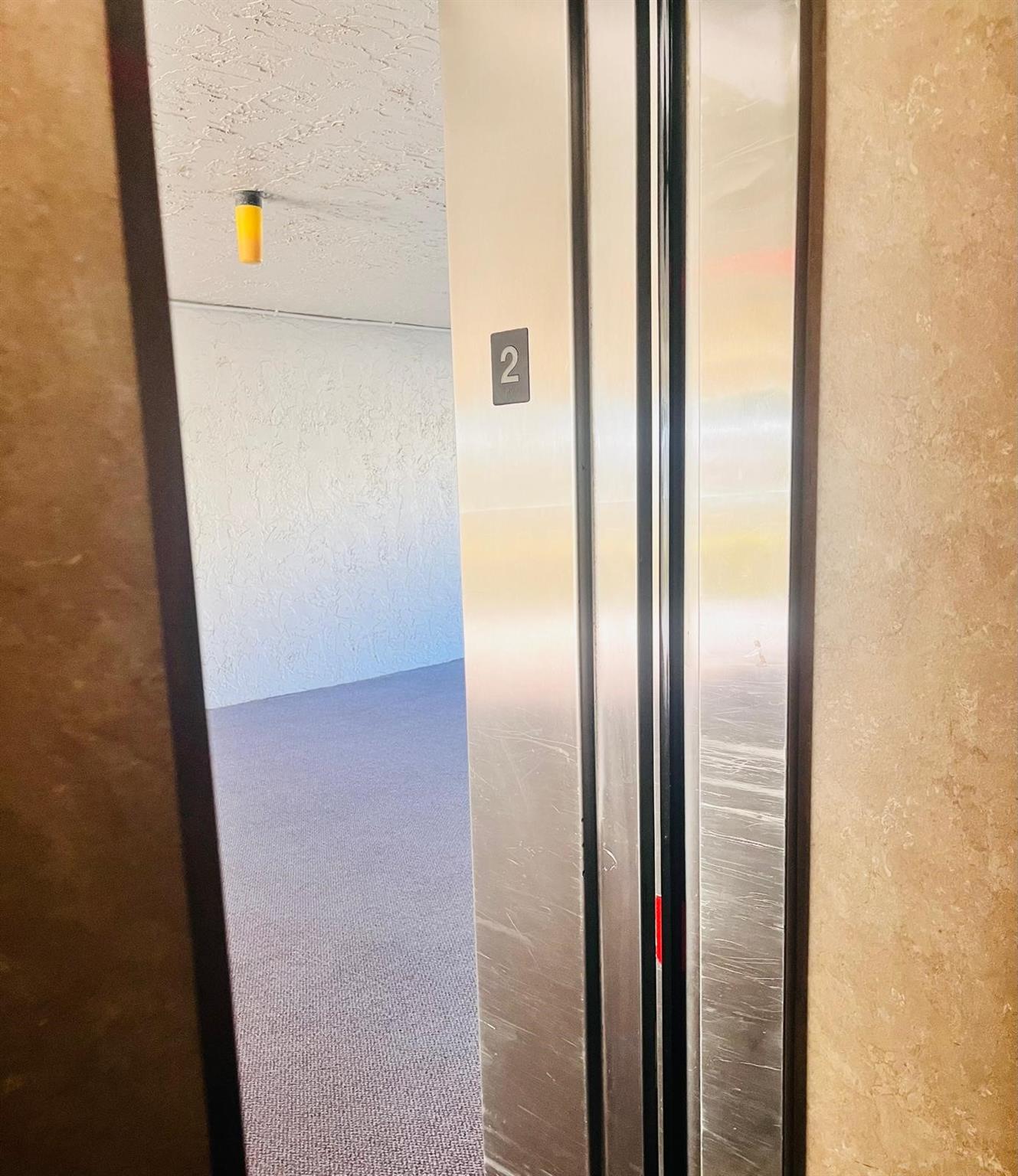 18TH HOLE AT INVERRARY - Residential