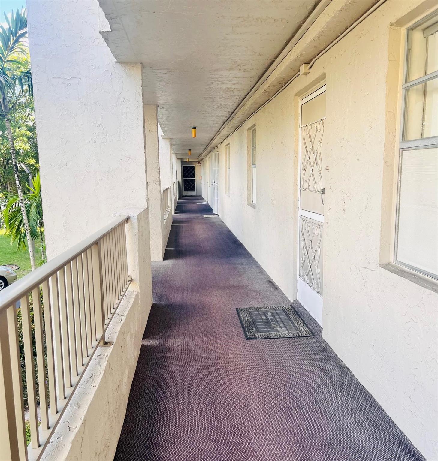 18TH HOLE AT INVERRARY - Residential