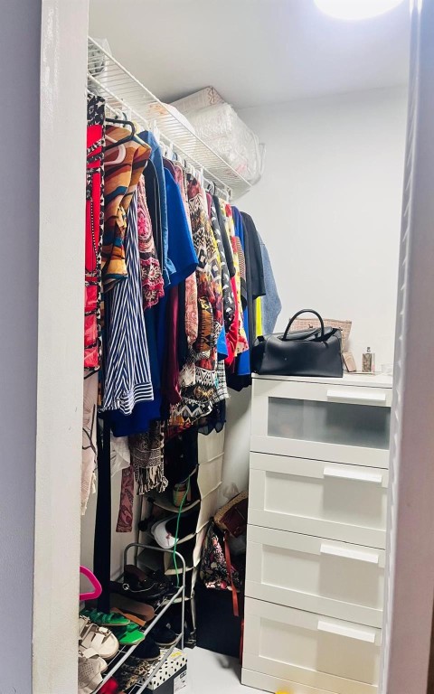 18TH HOLE AT INVERRARY - Residential