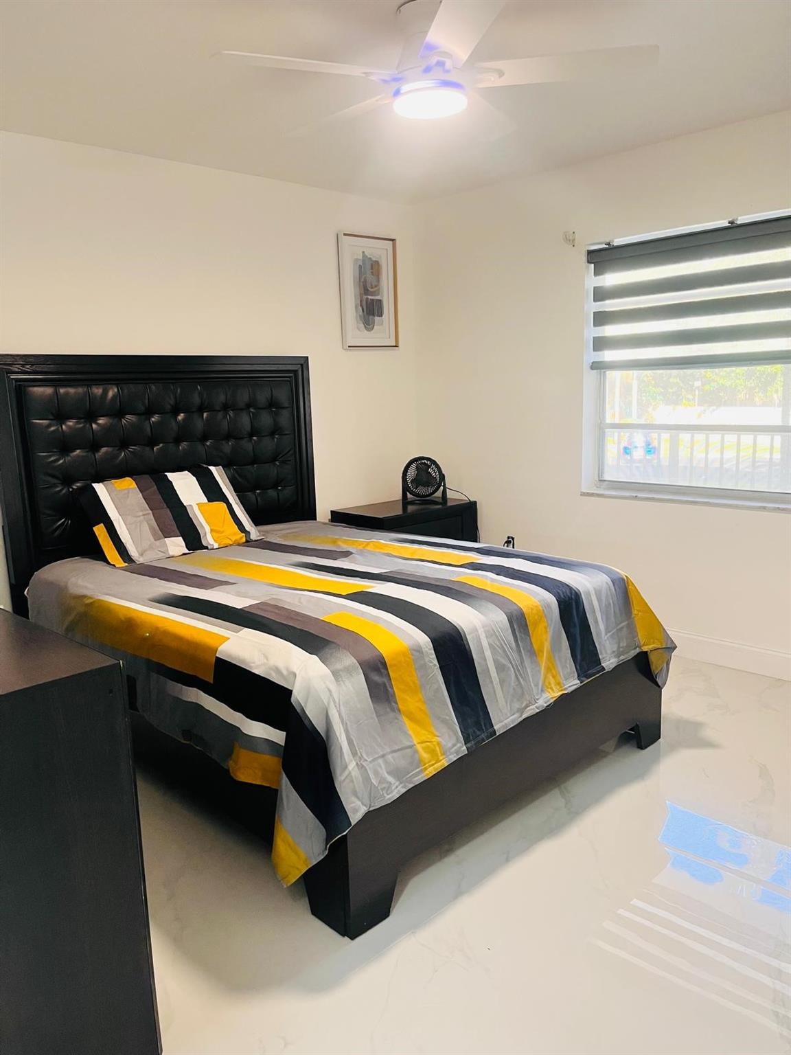 18TH HOLE AT INVERRARY - Residential