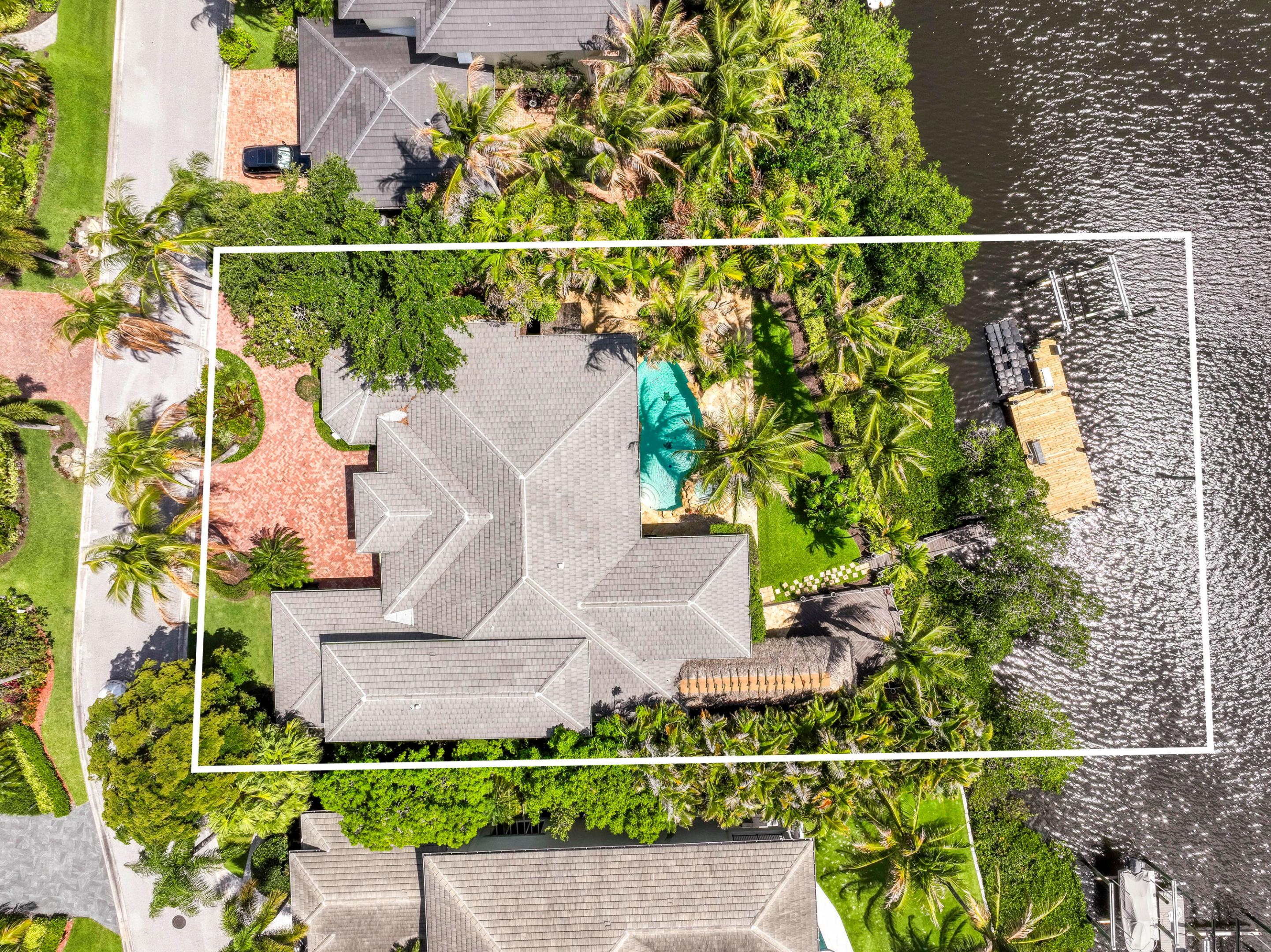 19028 SE Windward Island Lane