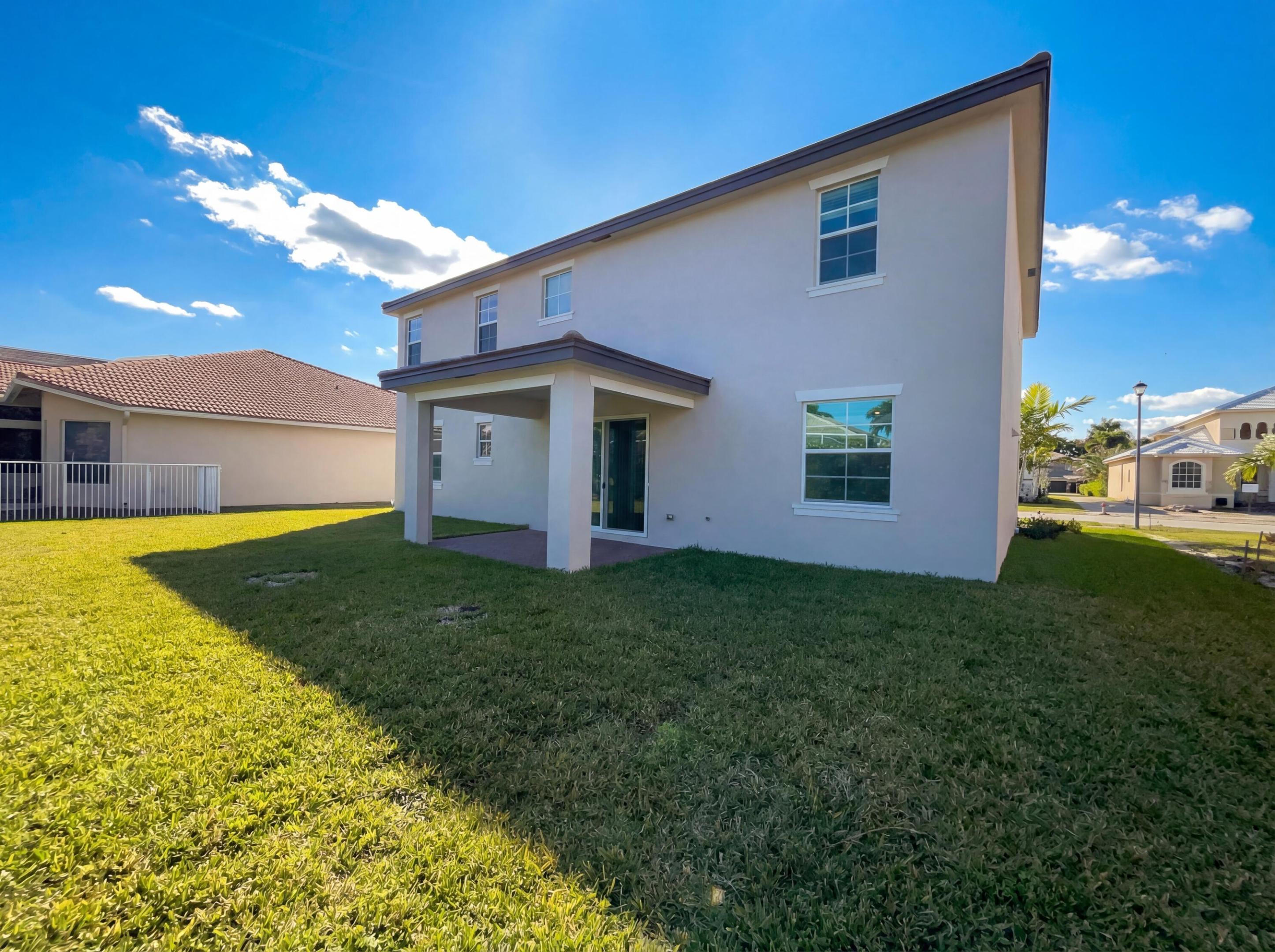 BOYNTON WATERS WEST 2 - Residential