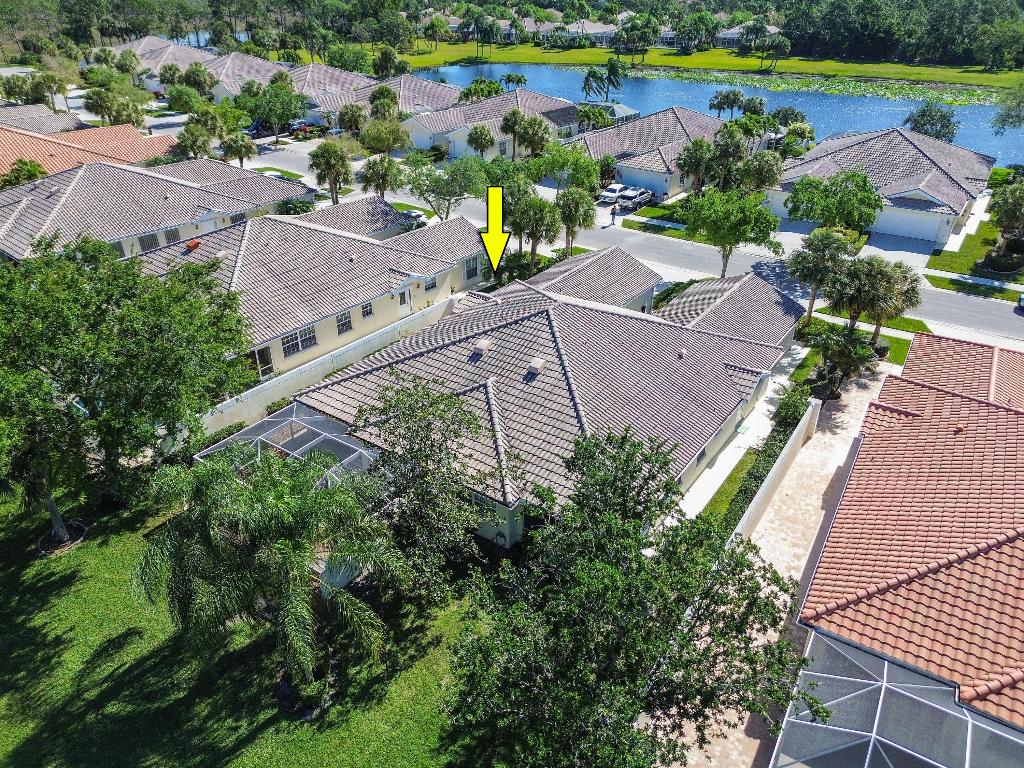 DOUBLE TREE - Residential