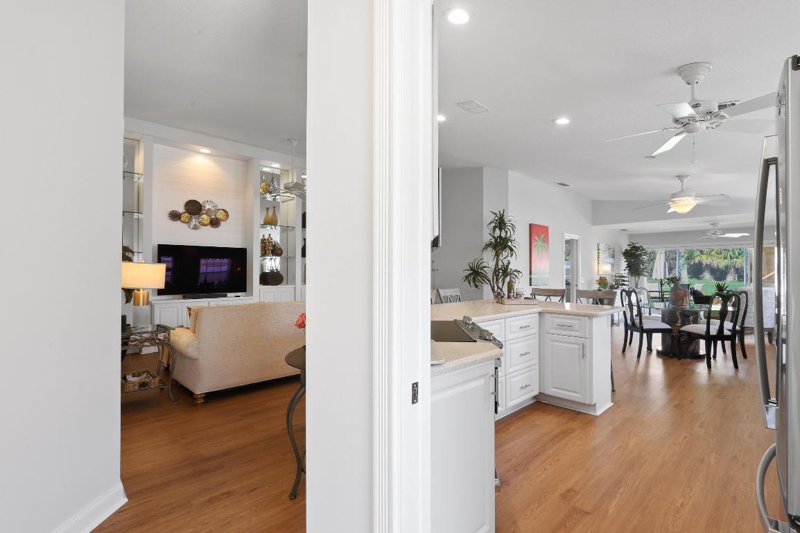 DOUBLE TREE - Residential