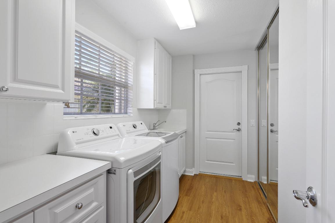 DOUBLE TREE - Residential