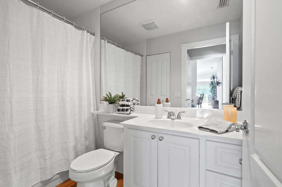 DOUBLE TREE - Residential