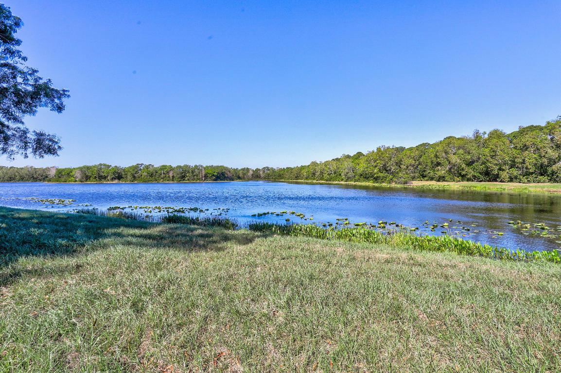 DOUBLE TREE - Residential