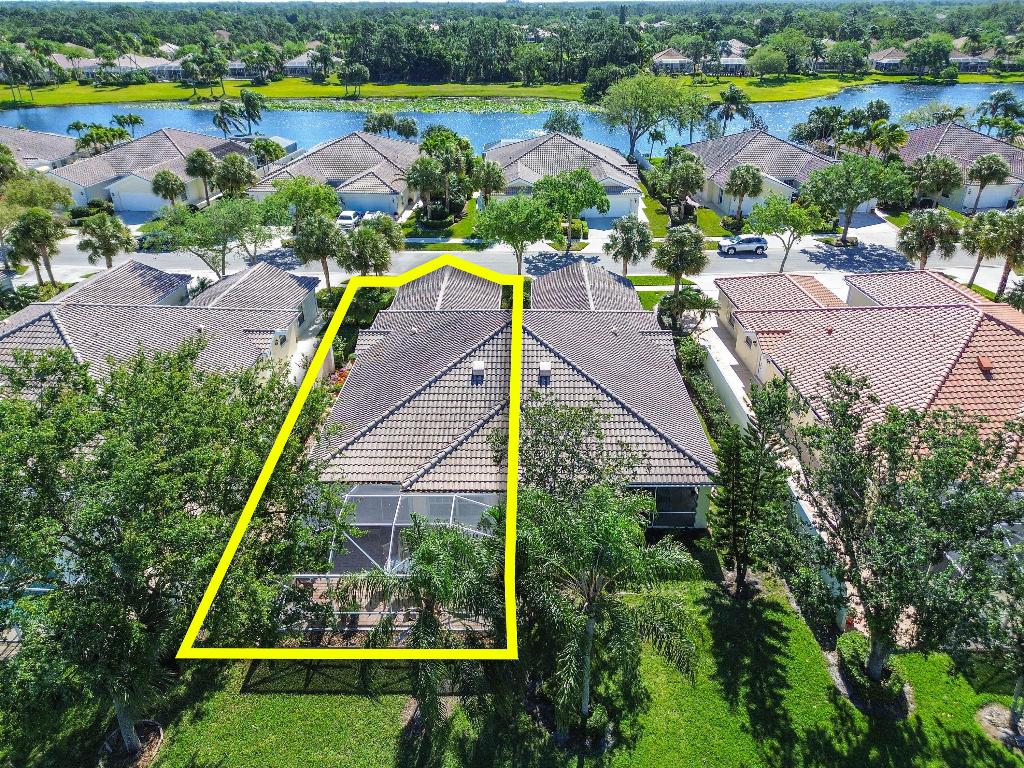 DOUBLE TREE - Residential