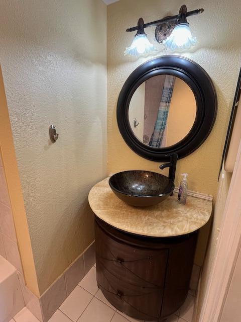 PEBBLE SPRINGS CONDOMINIUM - Residential