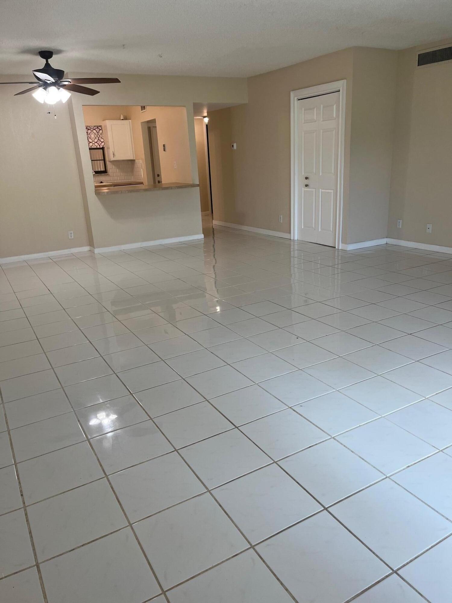 PEBBLE SPRINGS CONDOMINIUM - Residential