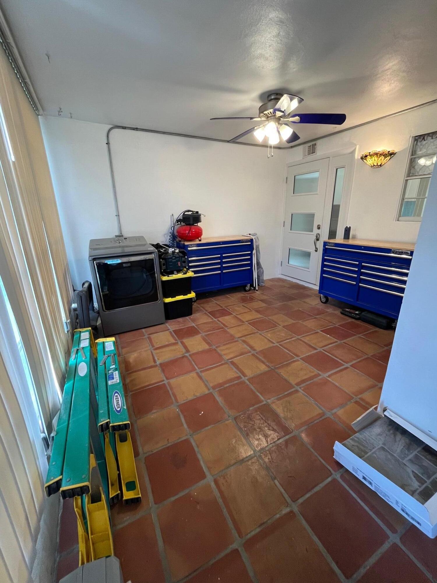 PEBBLE SPRINGS CONDOMINIUM - Residential