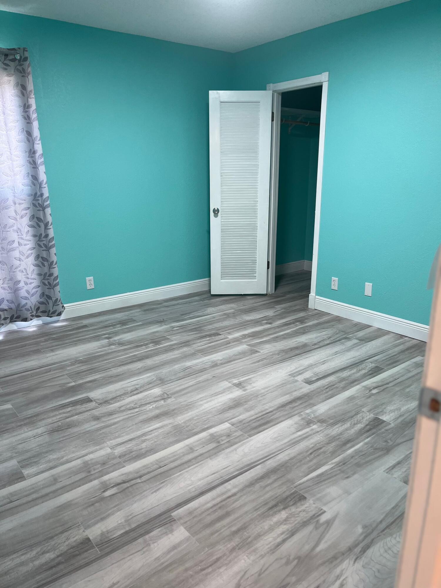 PEBBLE SPRINGS CONDOMINIUM - Residential