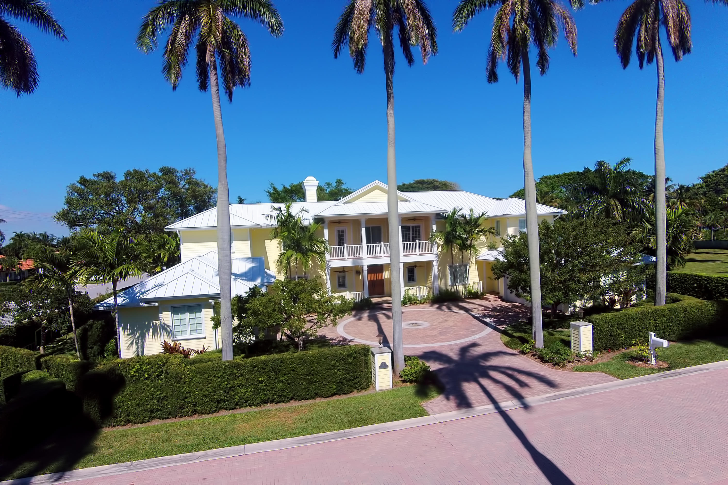 POINT MANALAPAN 12 - Residential