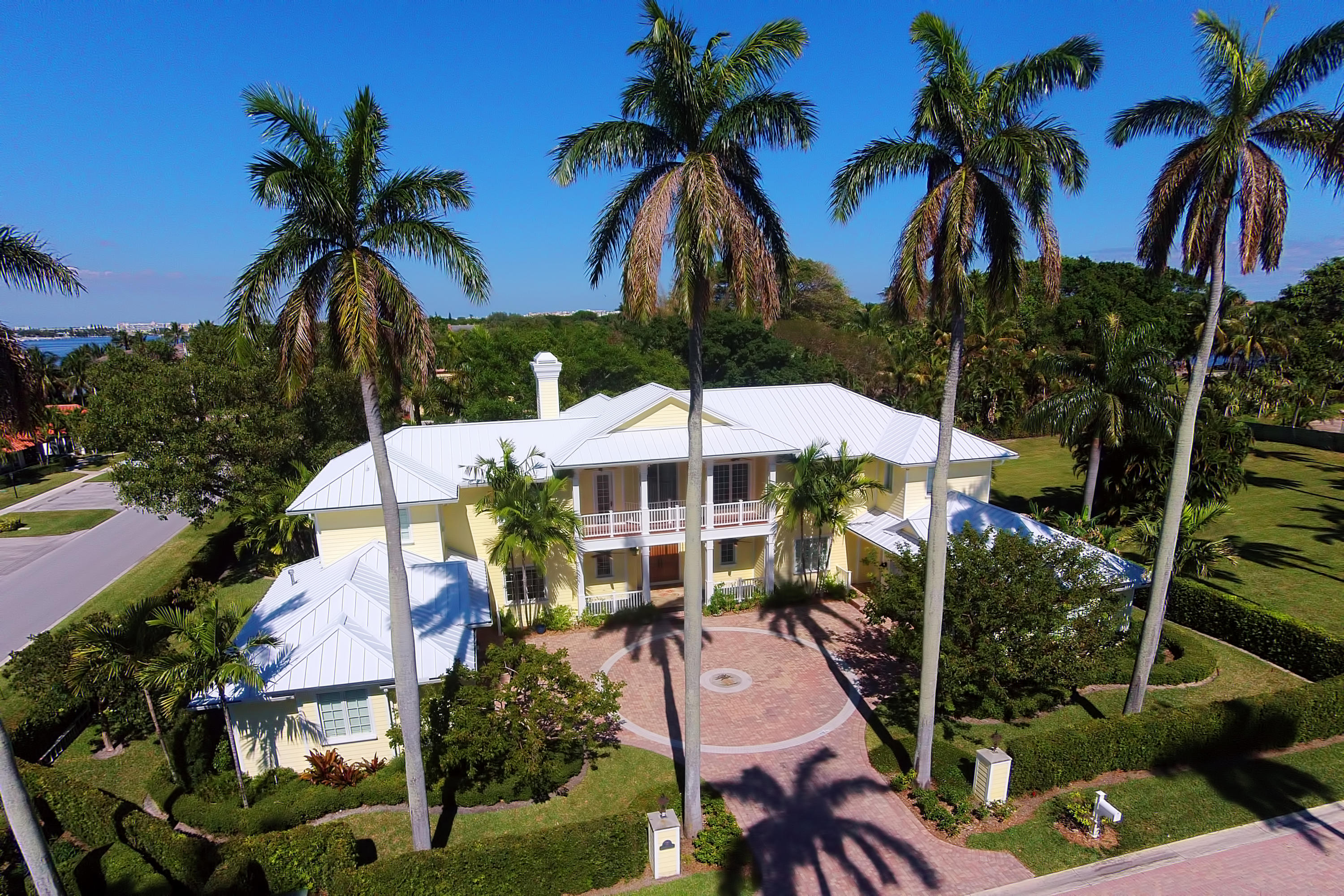 POINT MANALAPAN 12 - Residential