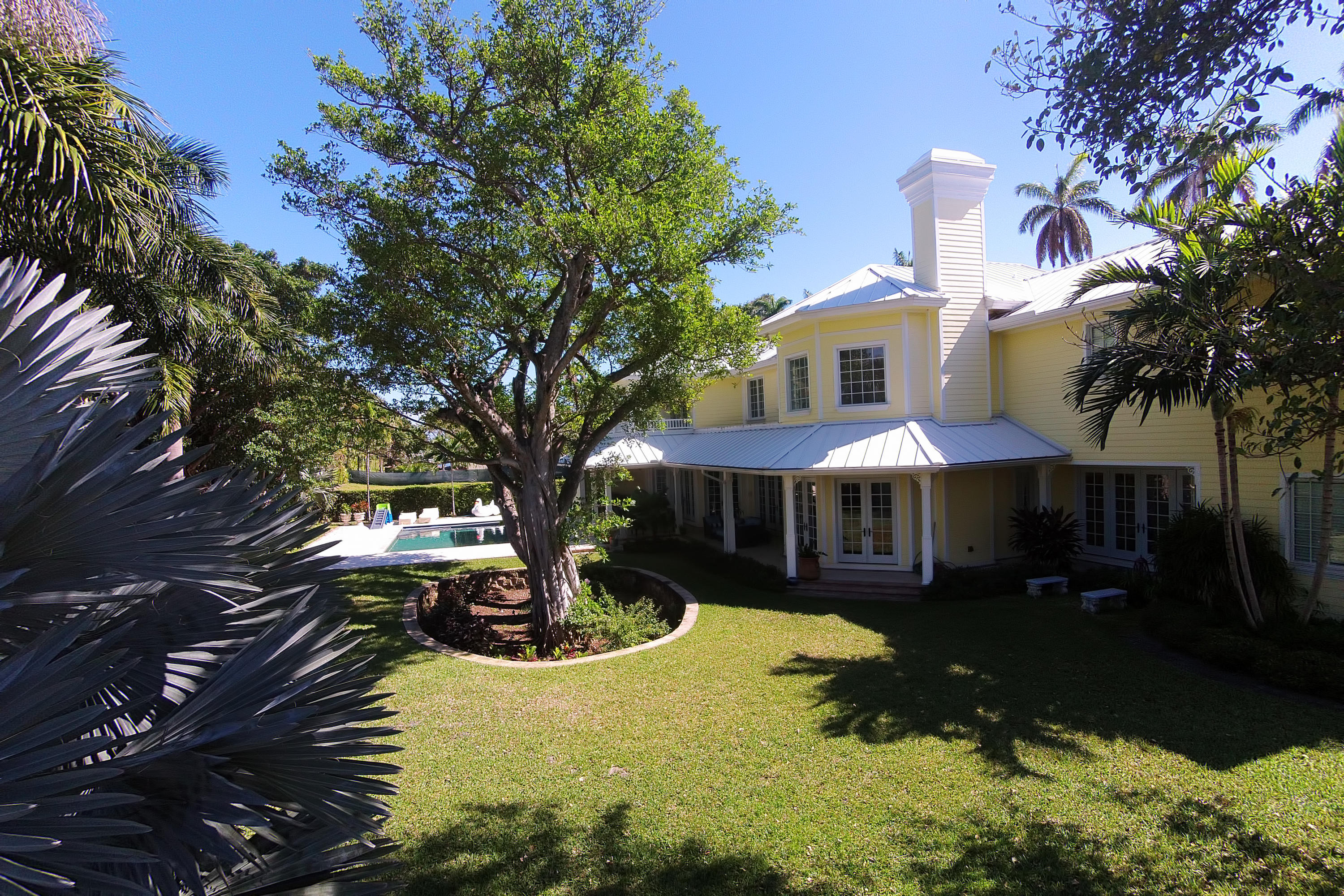 POINT MANALAPAN 12 - Residential