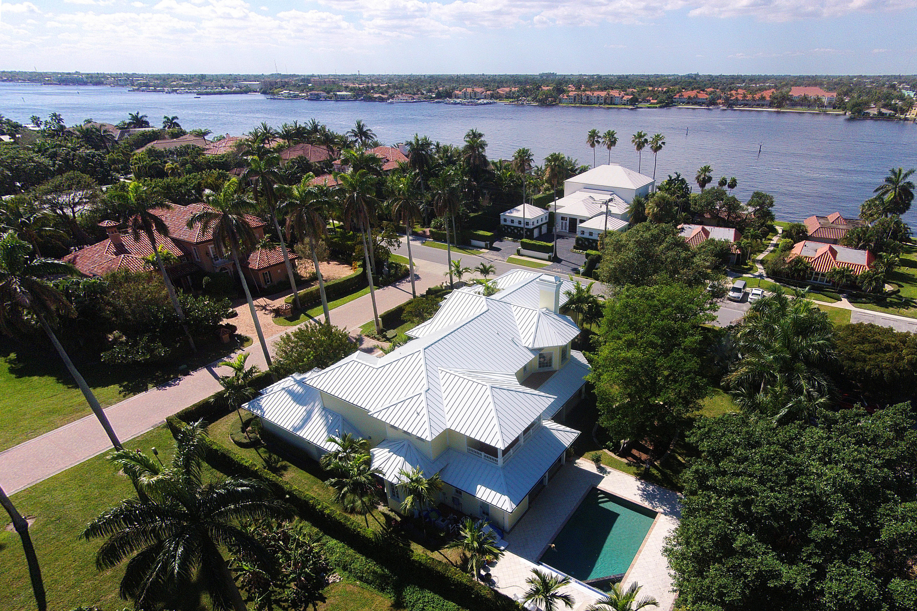 POINT MANALAPAN 12 - Residential