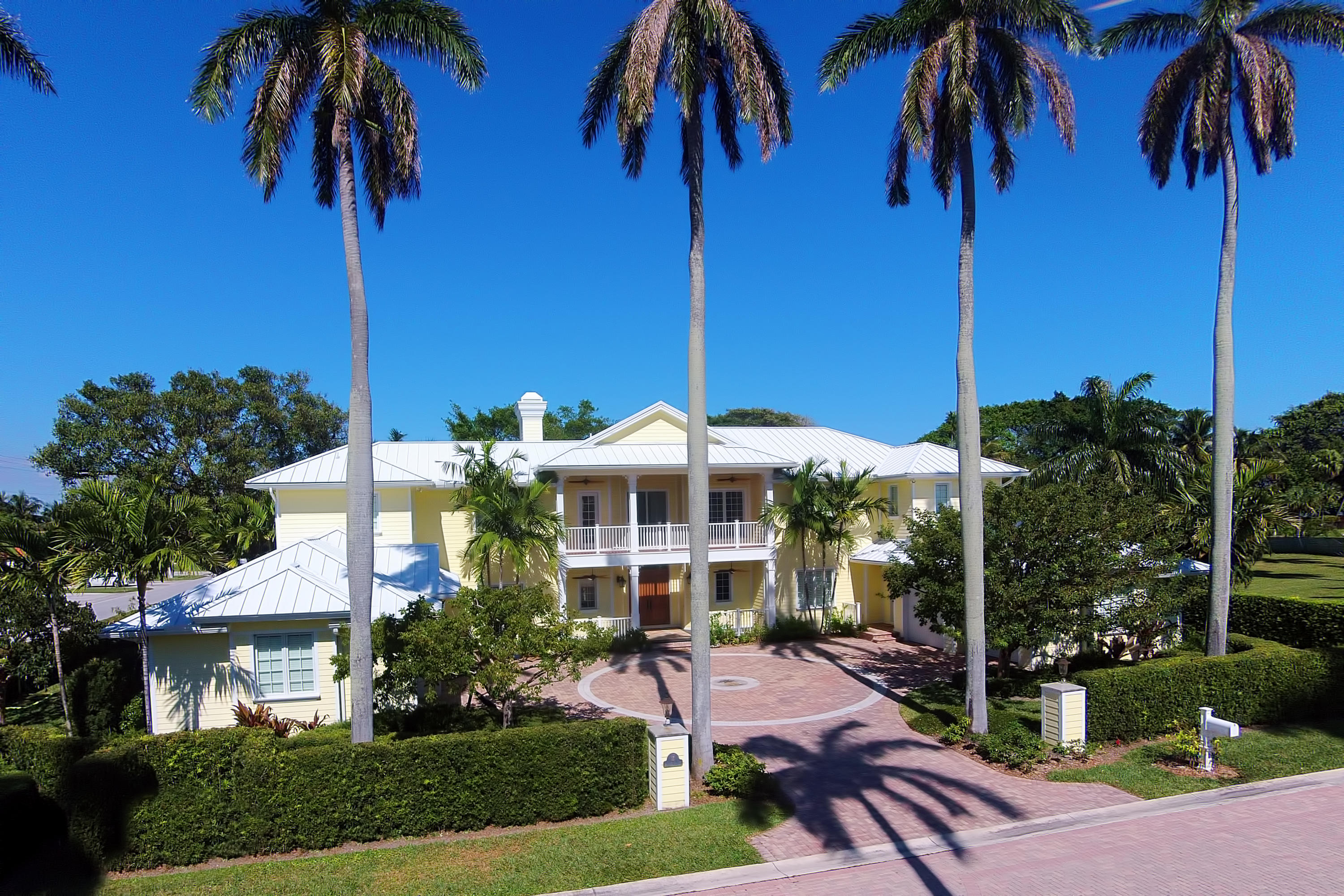 POINT MANALAPAN 12 - Residential