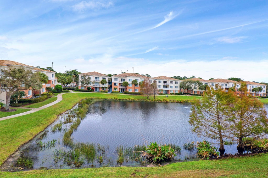 Photo of 9304 Myrtlewood Circle W, Palm Beach Gardens, FL 33418 (MLS # R10957636)