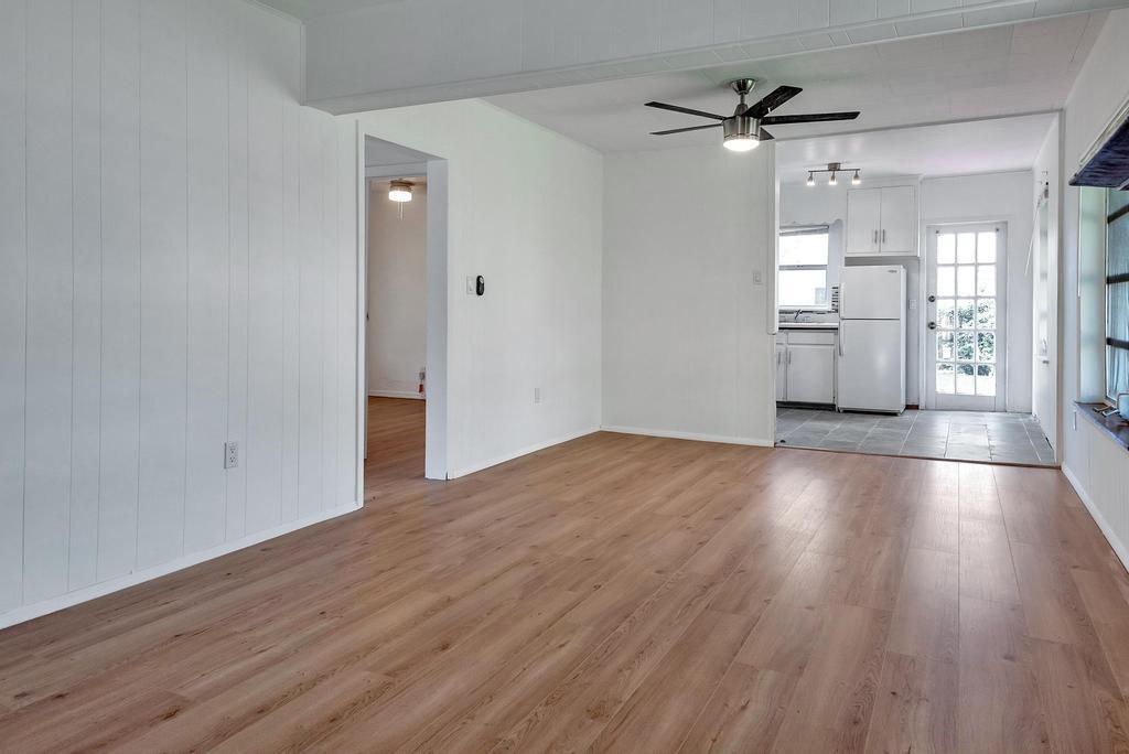 LAKE WORTH TOWN OF - Residential Income
