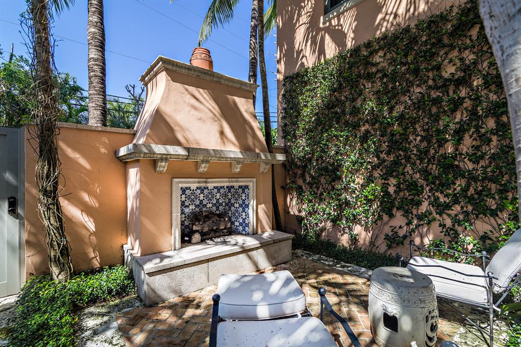 GOLFVIEW - Residential