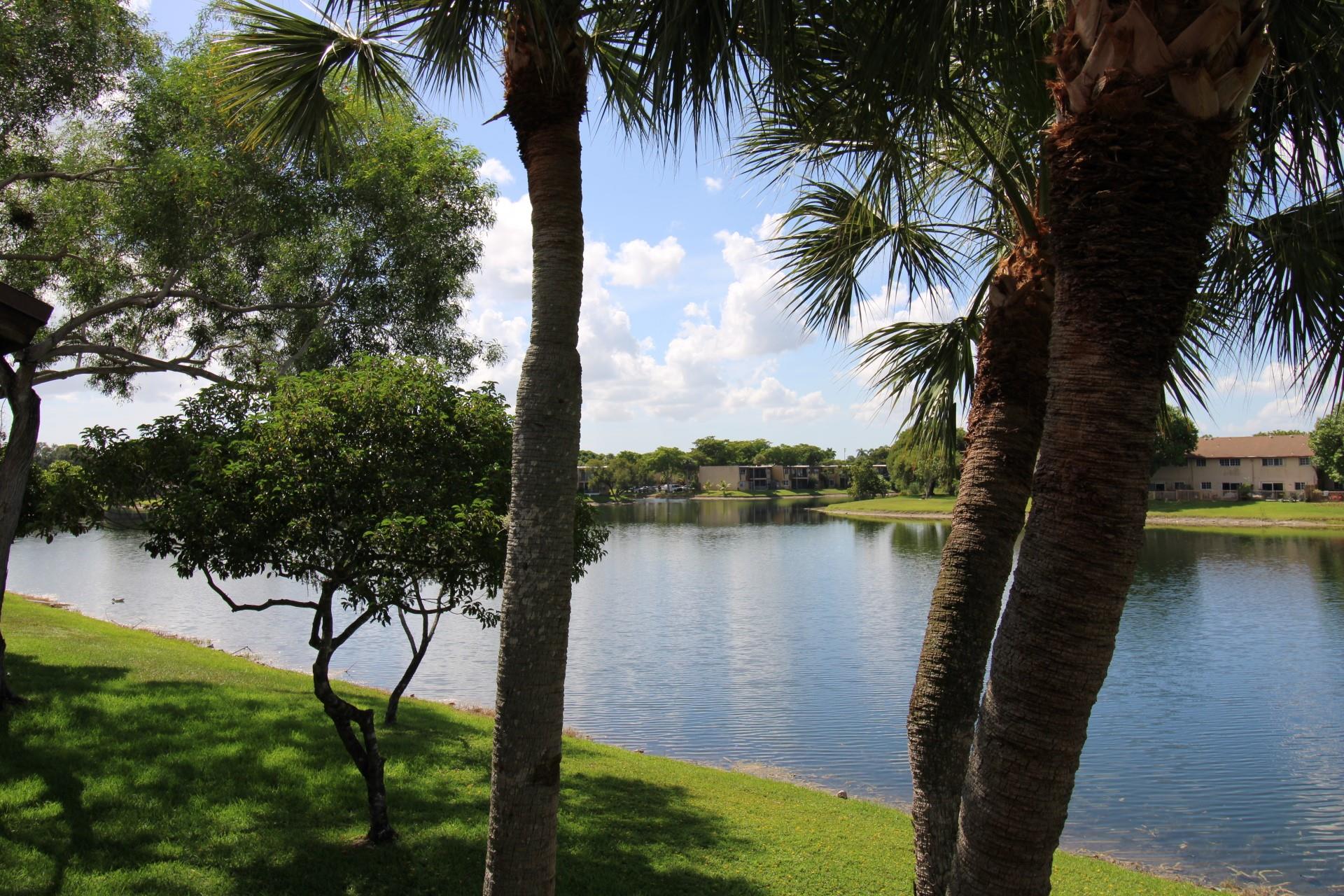 Welleby Shores Condo 4 - Residential Lease