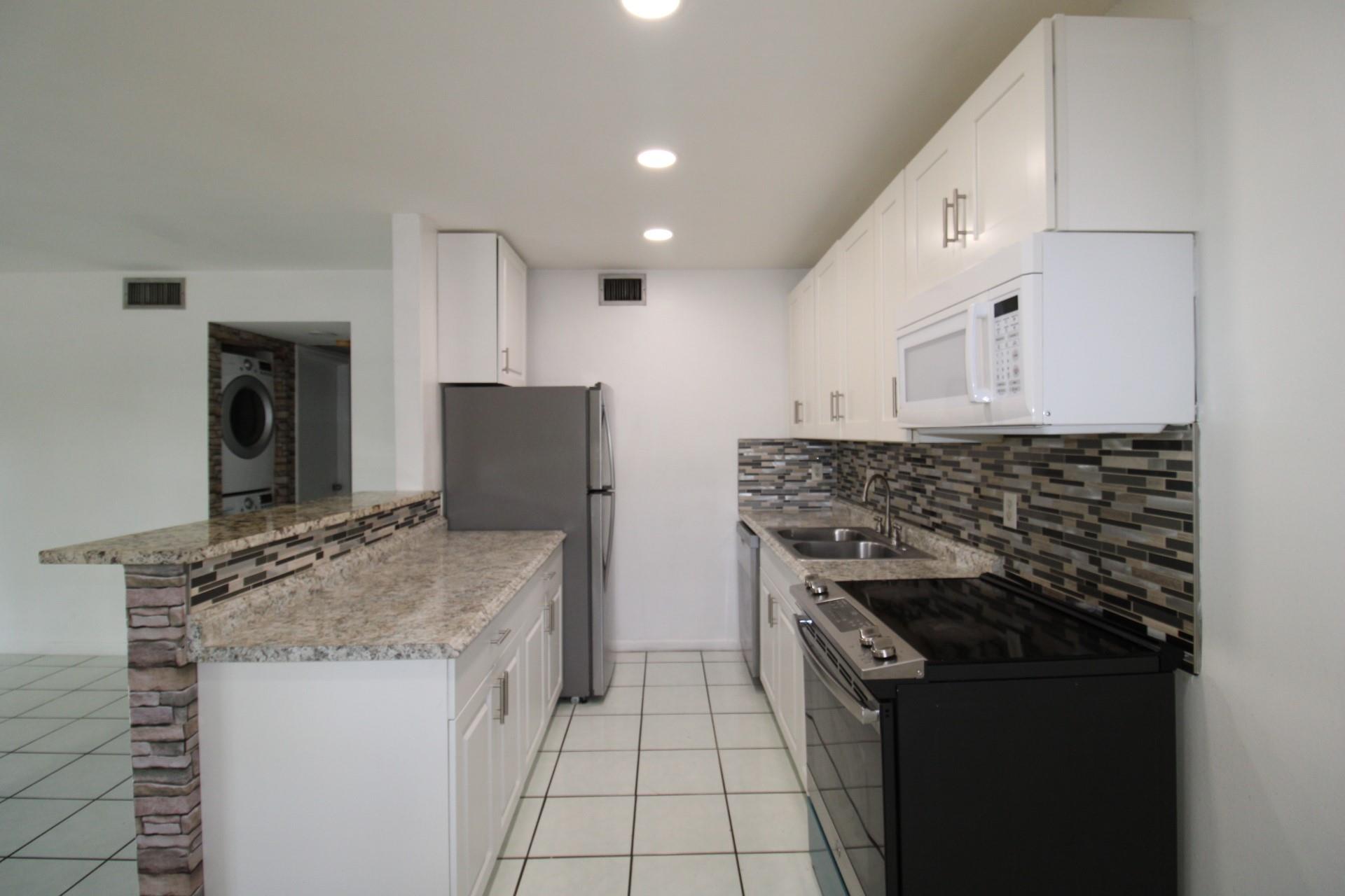 Welleby Shores Condo 4 - Residential Lease