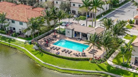 A home in Oakland Park