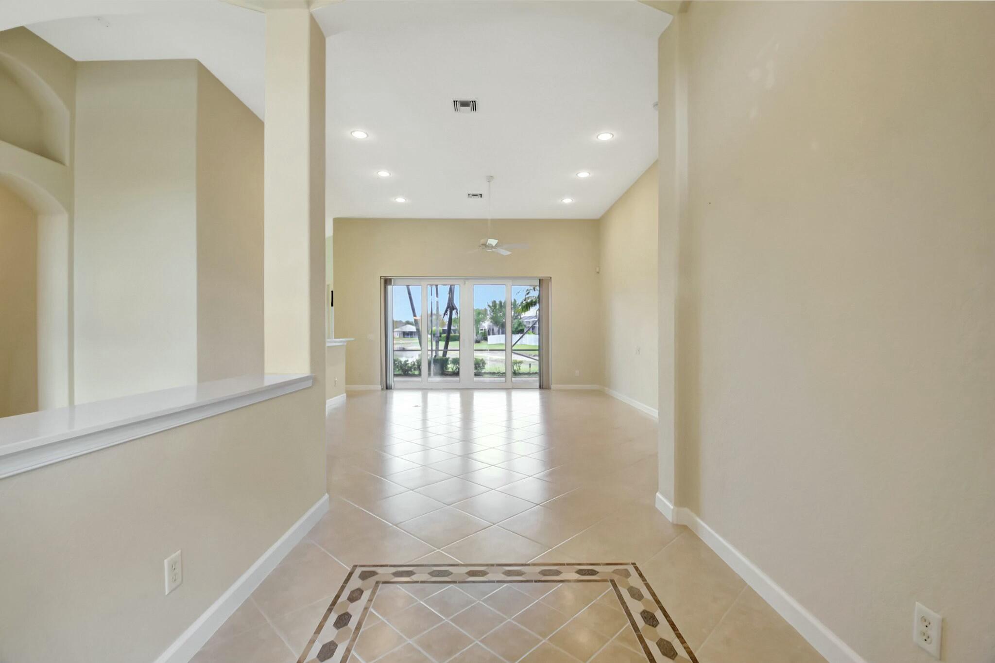 9429 Lantern Bay Circle