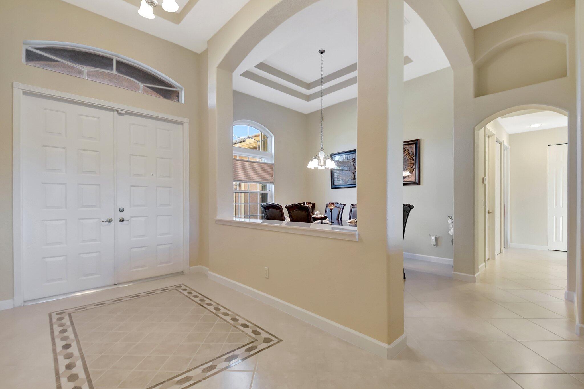 9429 Lantern Bay Circle