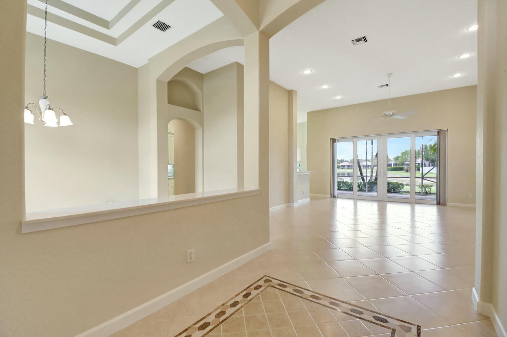 9429 Lantern Bay Circle