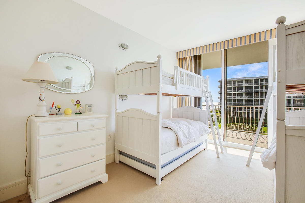 TWO THOUSAND CONDO - Residential