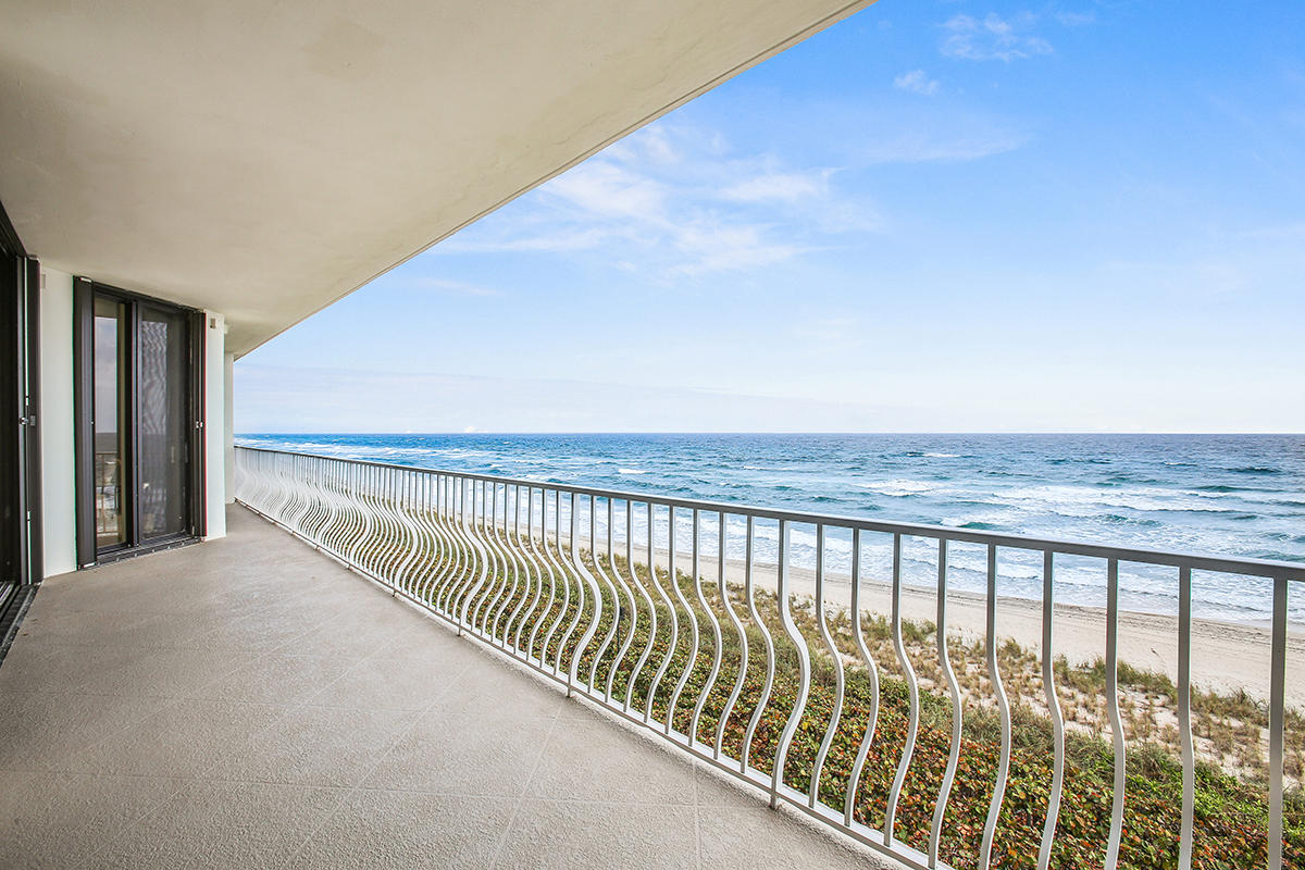 TWO THOUSAND CONDO - Residential