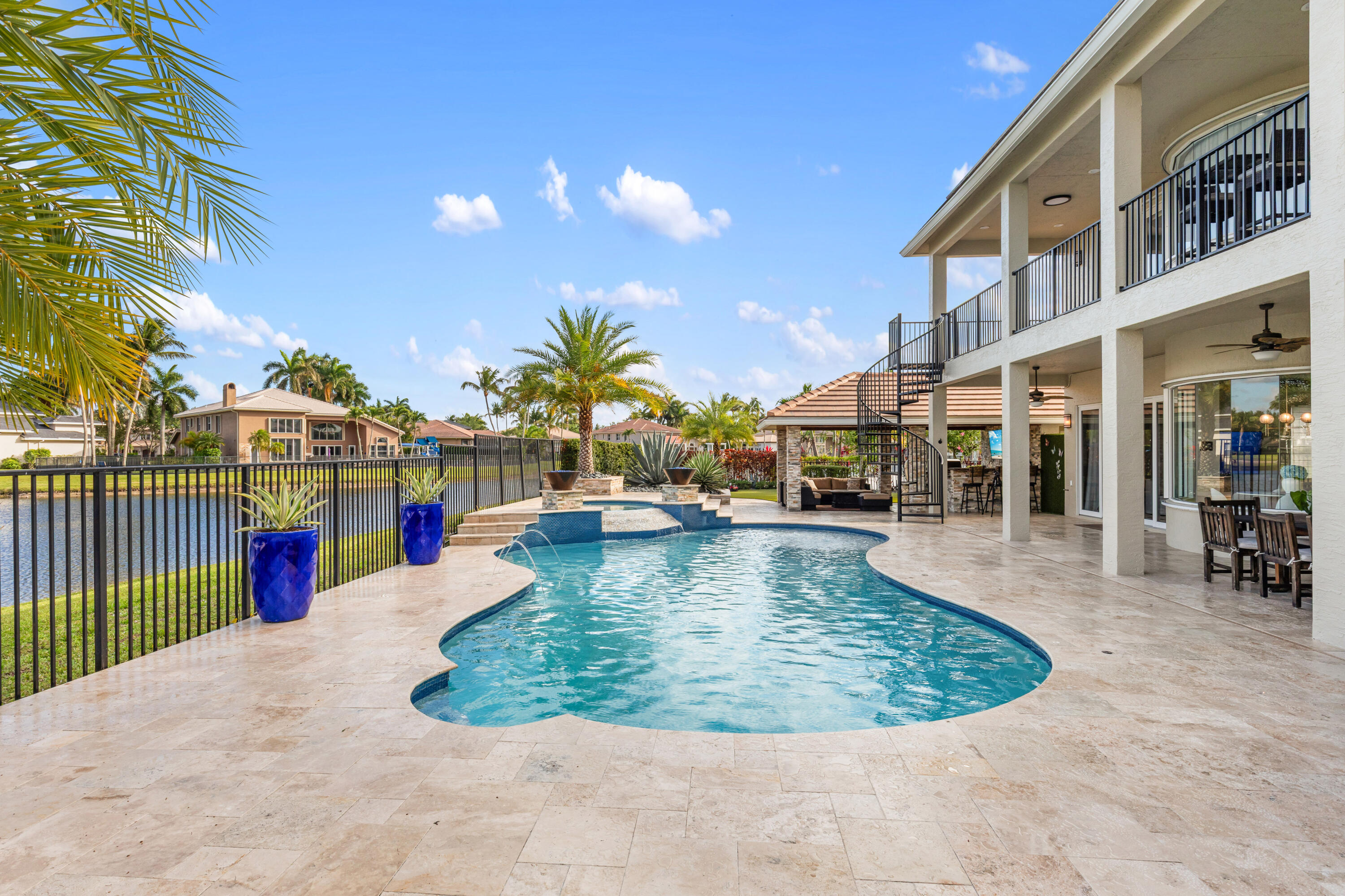 CAPELLA 2 - Residential