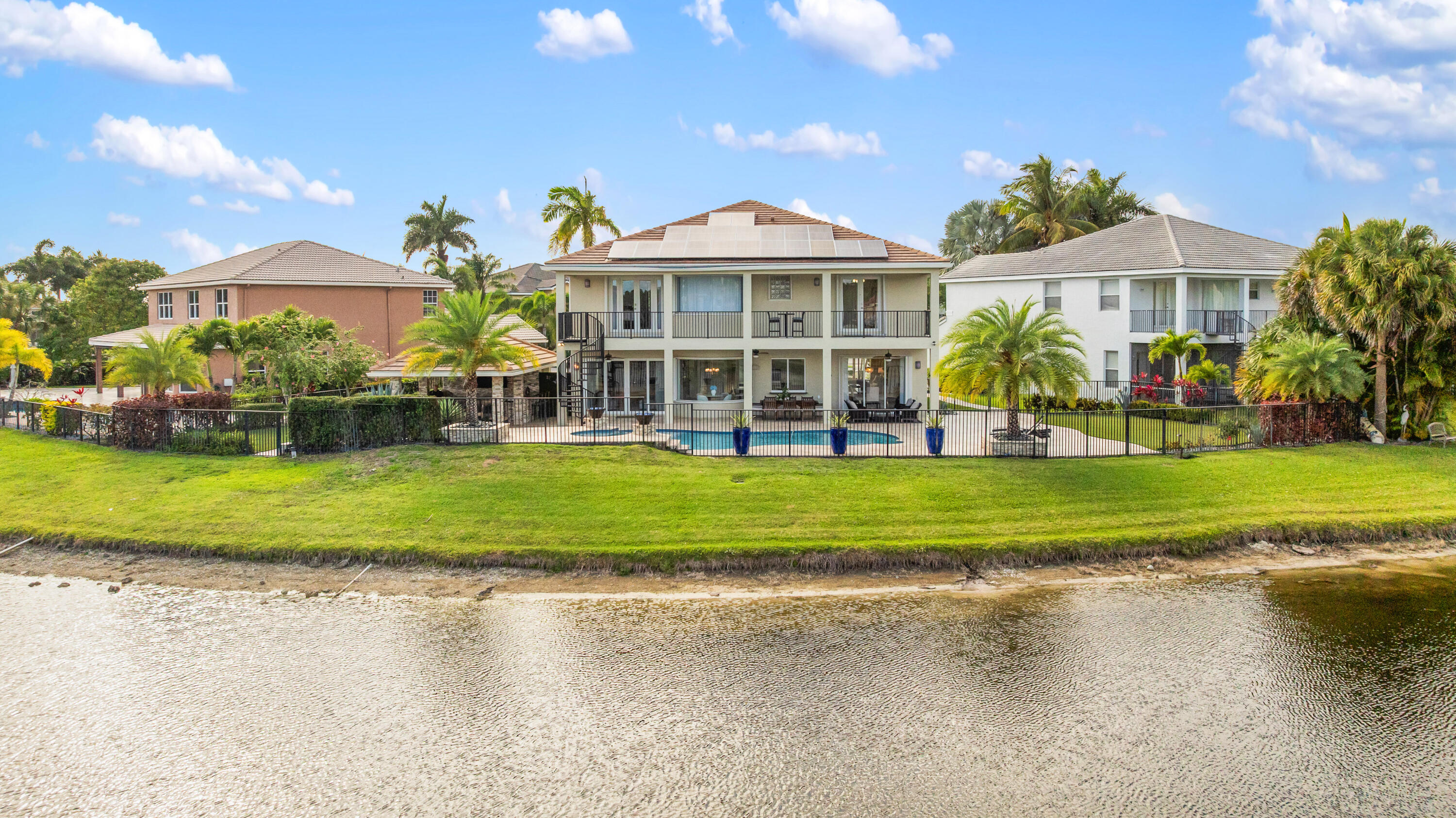 CAPELLA 2 - Residential