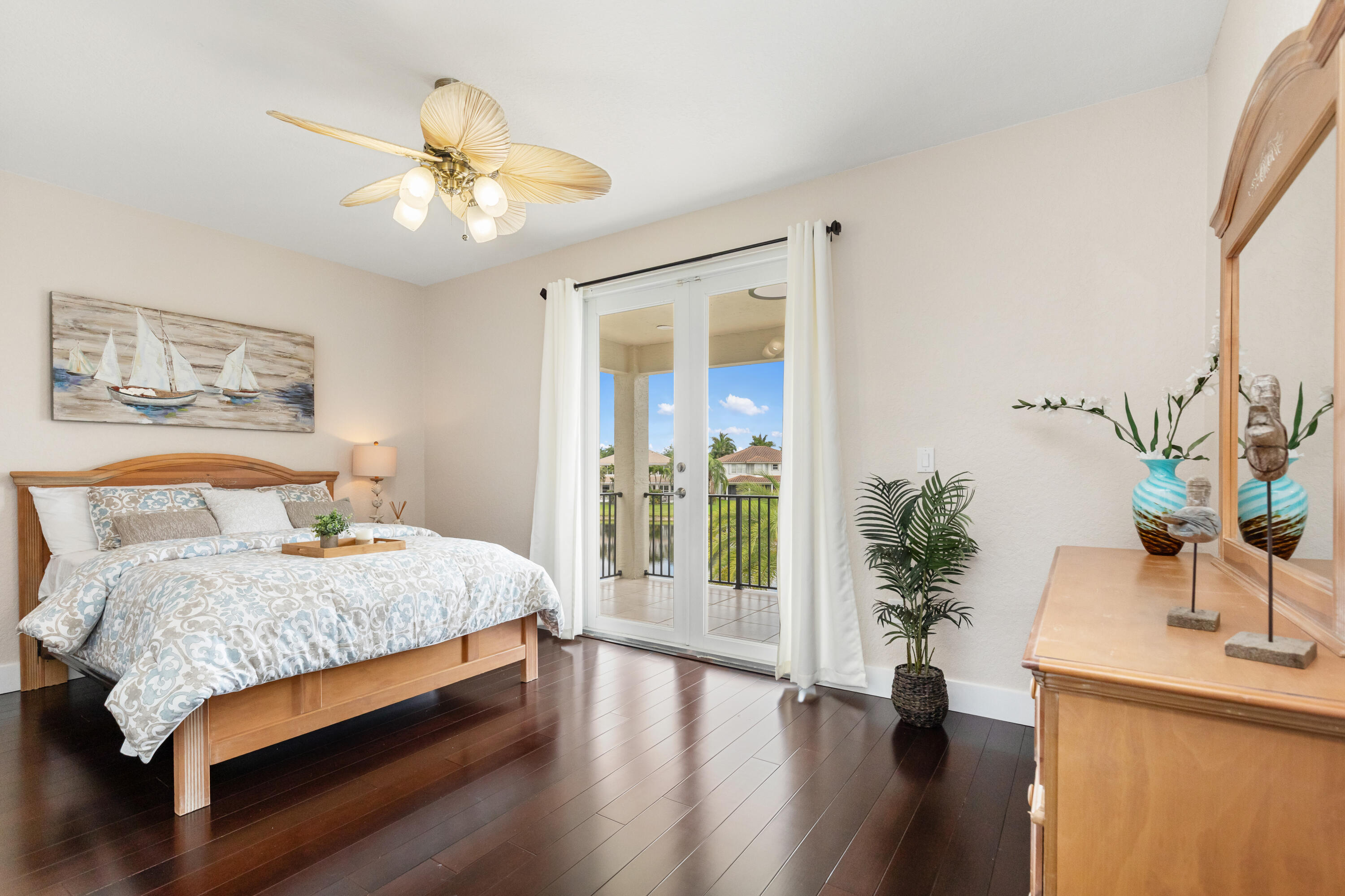 CAPELLA 2 - Residential