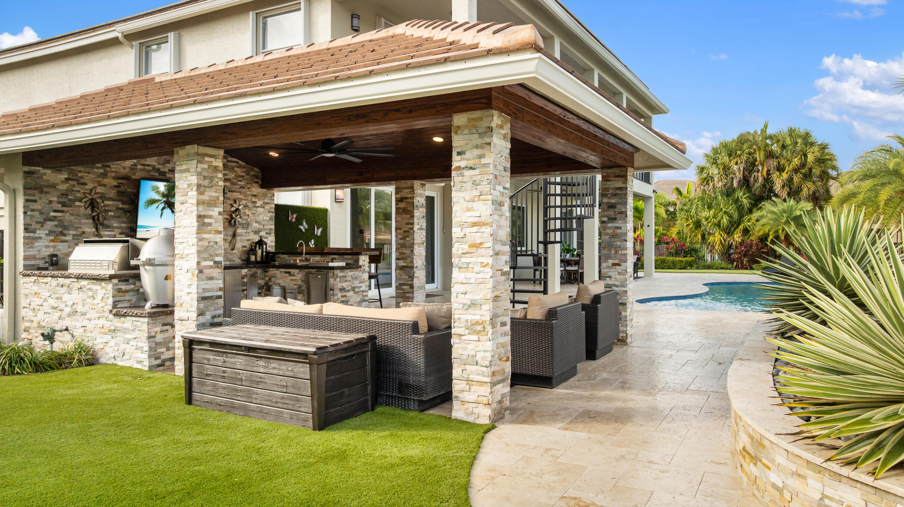 CAPELLA 2 - Residential