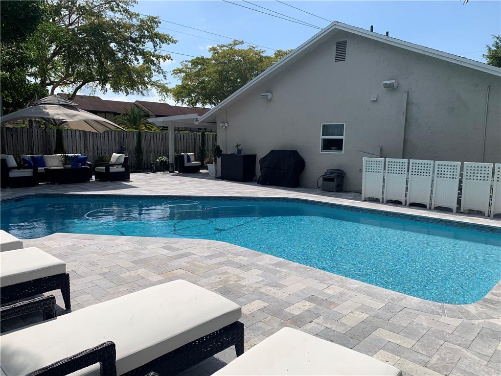 Springtree Lakes 79-12 B - Residential