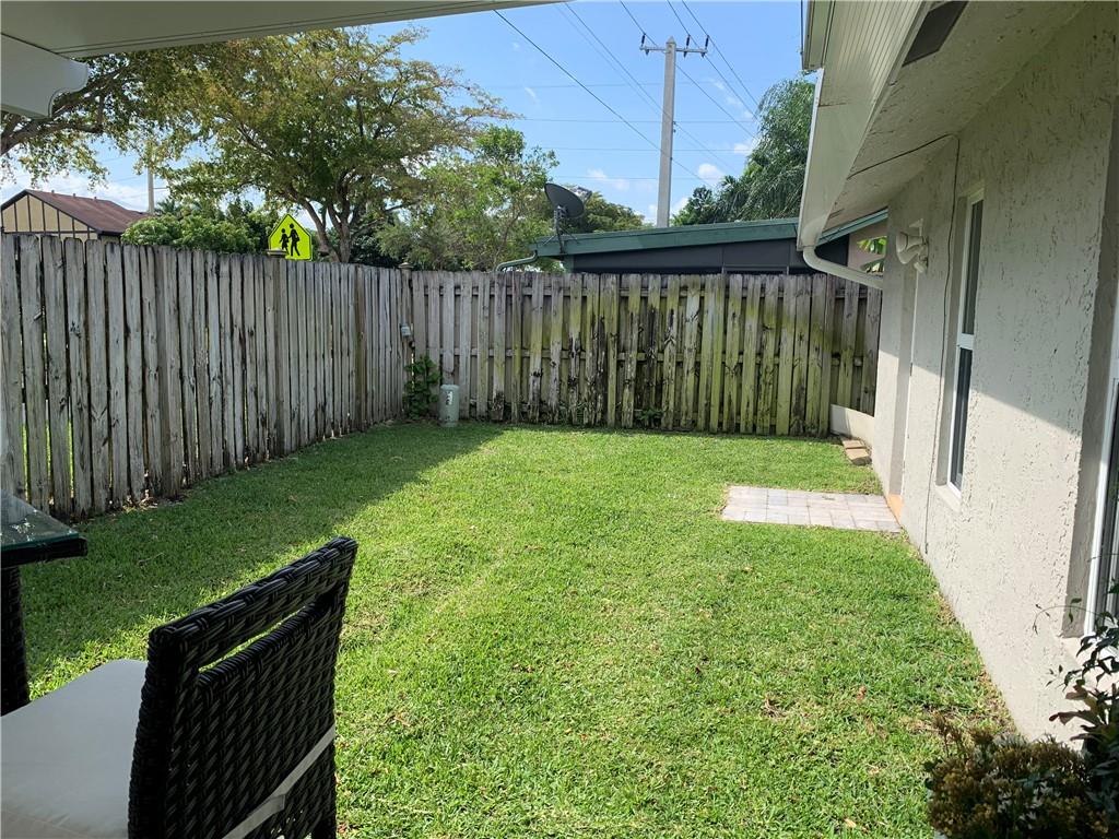 Springtree Lakes 79-12 B - Residential