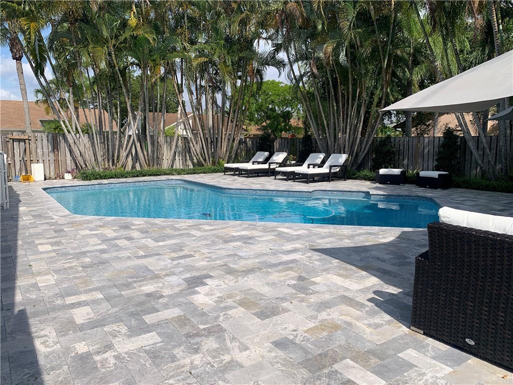 Springtree Lakes 79-12 B - Residential