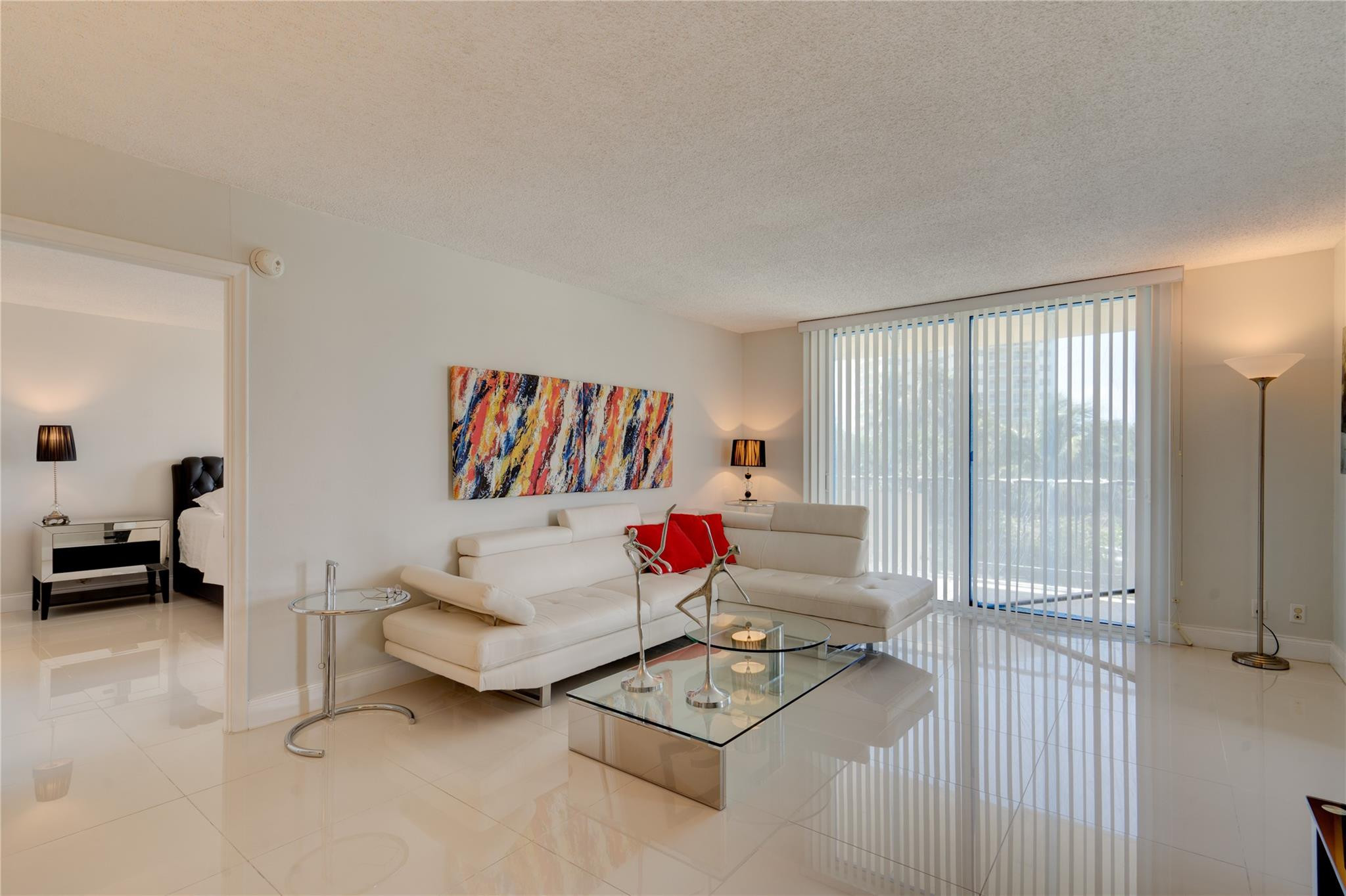 2000 S Ocean Boulevard 2L