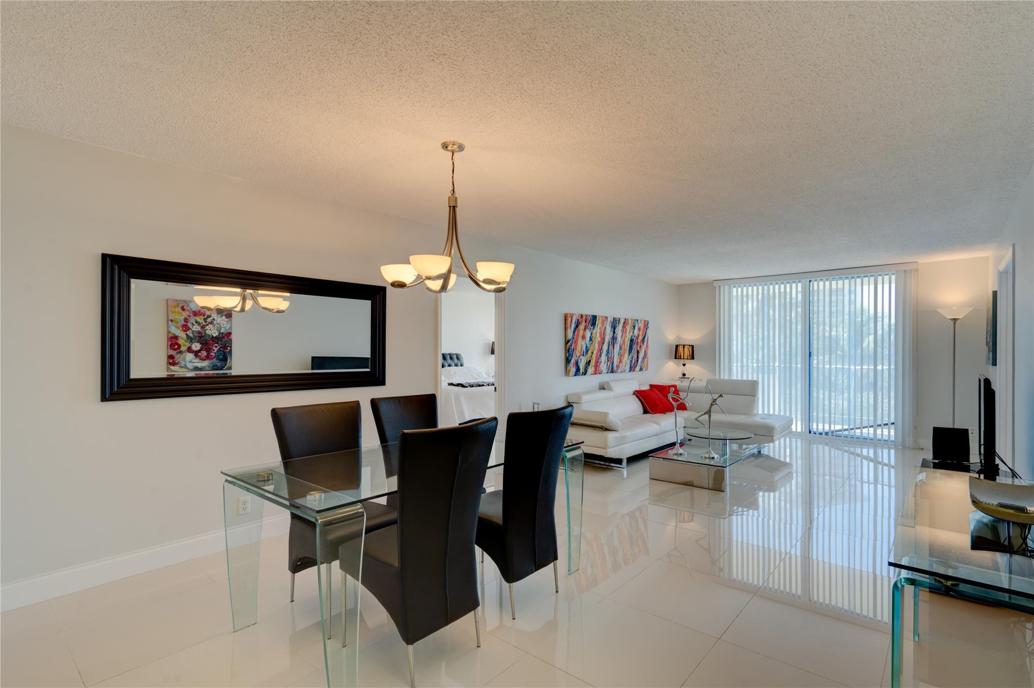 2000 S Ocean Boulevard 2L