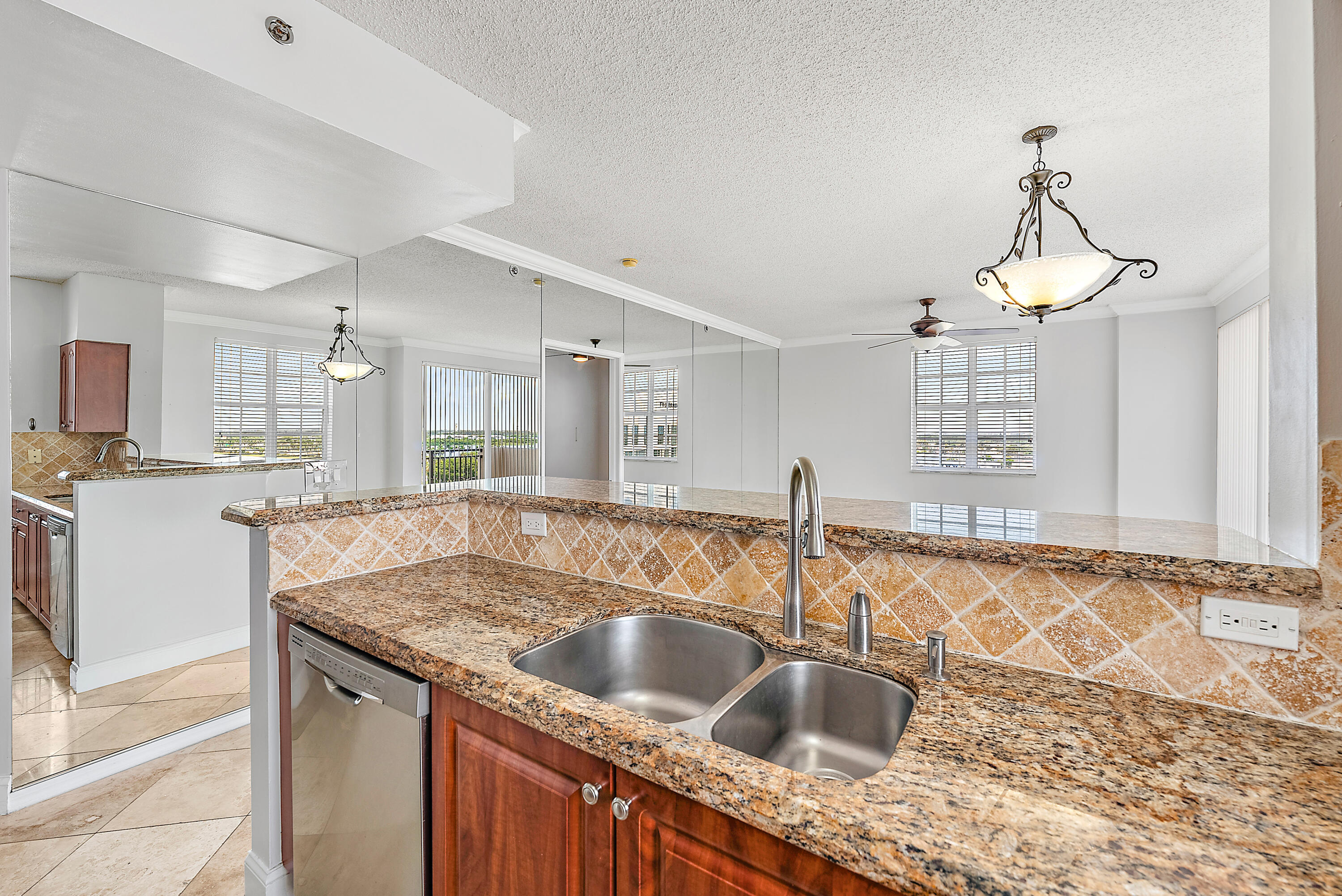 MONTECITO PALM BEACH CONDO - Residential