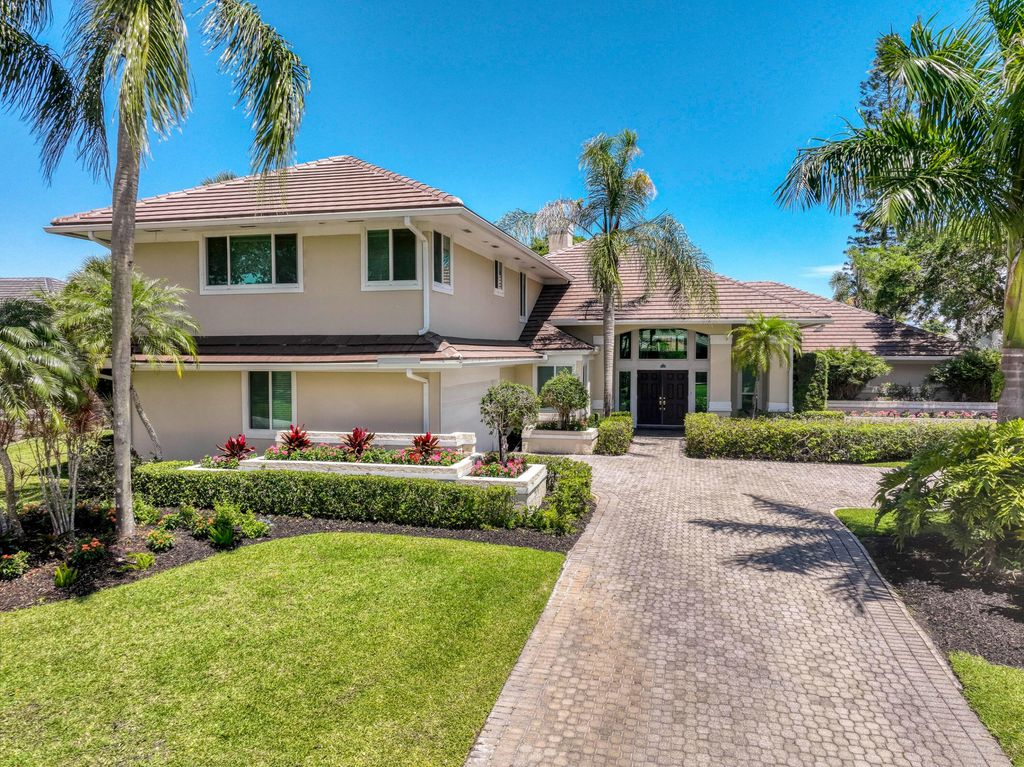 Photo of 185 Thornton Drive, Palm Beach Gardens, FL 33418 (MLS # B26021267)