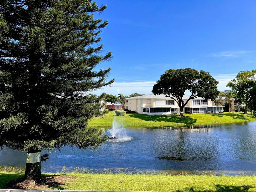 Photo of 1521 NW 19th Terrace #203, Delray Beach, FL 33445 (MLS # R11009776)