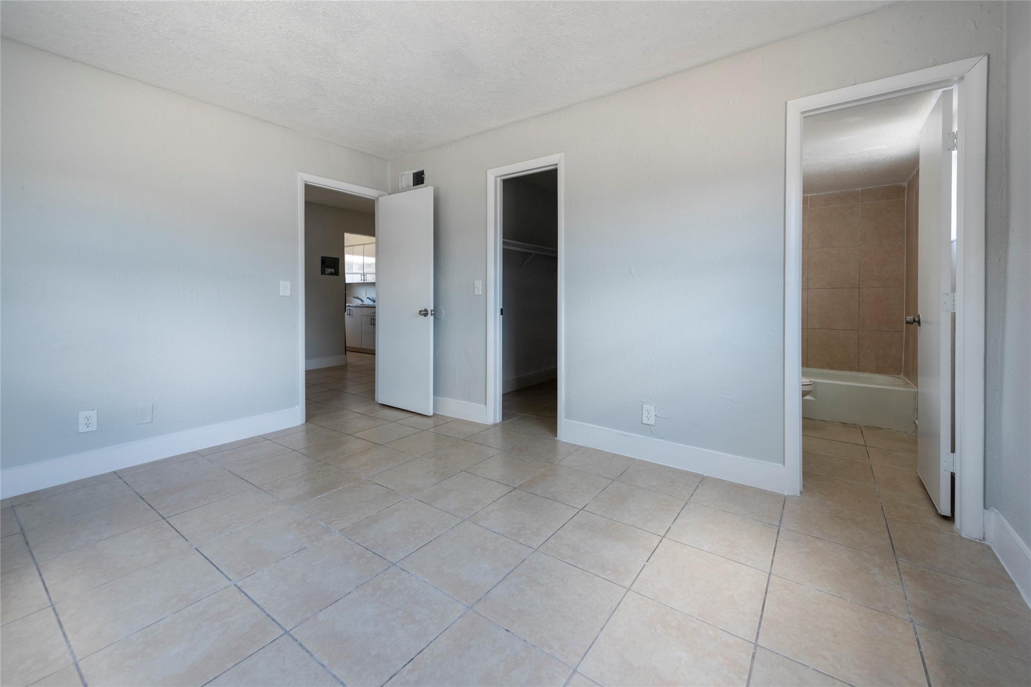 Mandalay Apartments - Residential Lease