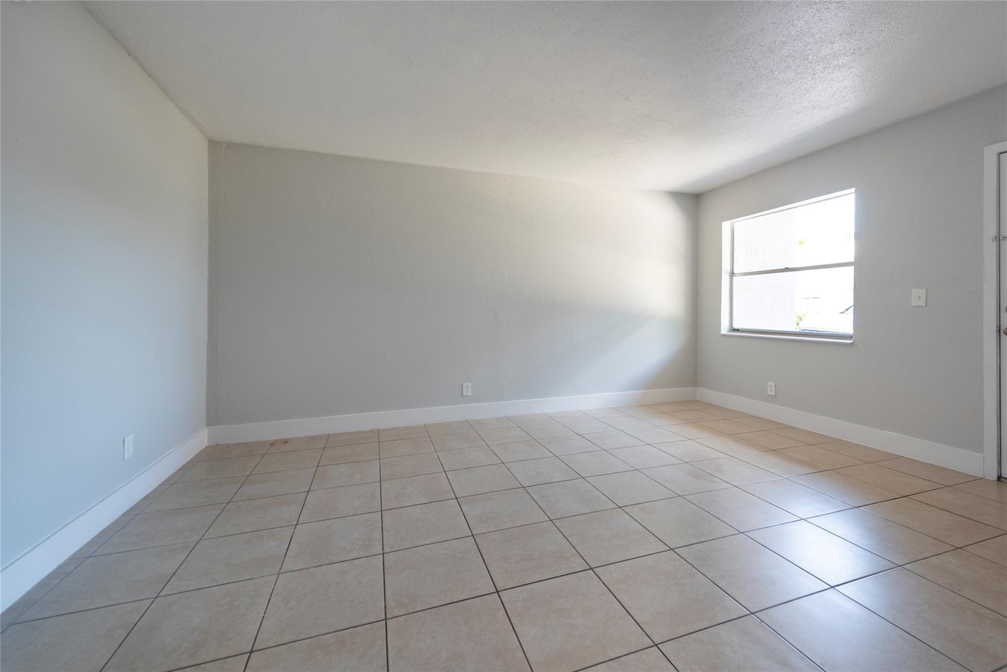 Mandalay Apartments - Residential Lease